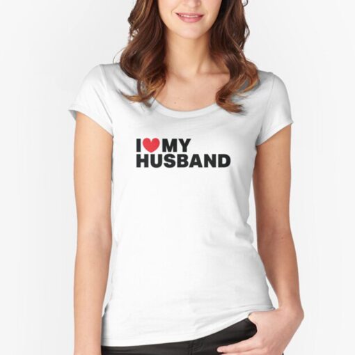 Women's round neck t-shirt for valentine's day