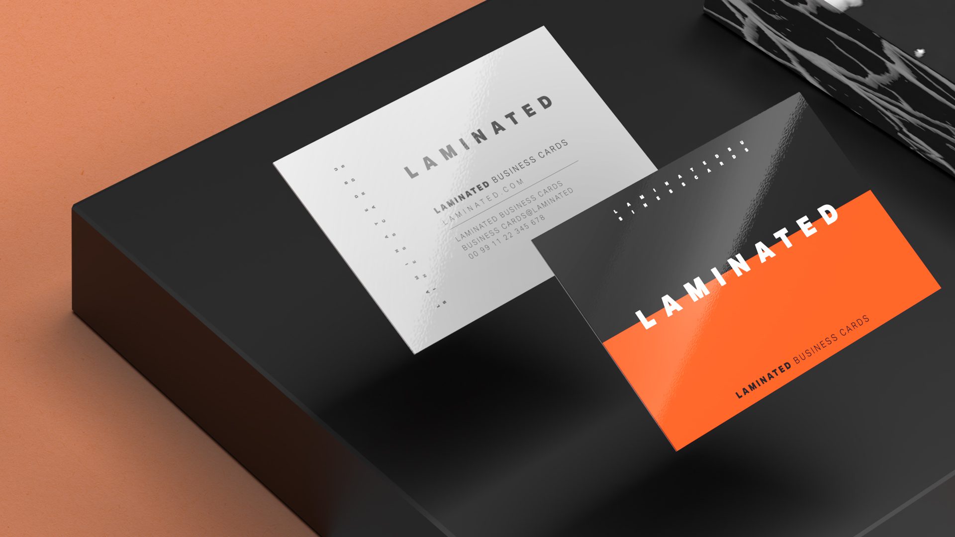 laminated_businesscards_mobile_1920x1080_banner